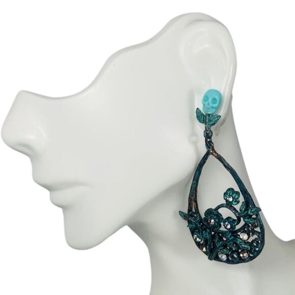 Betsey Johnson TEAL PATINA Skull Large Hoop Earrings 2" Crystal Statement - Picture 3 of 12
